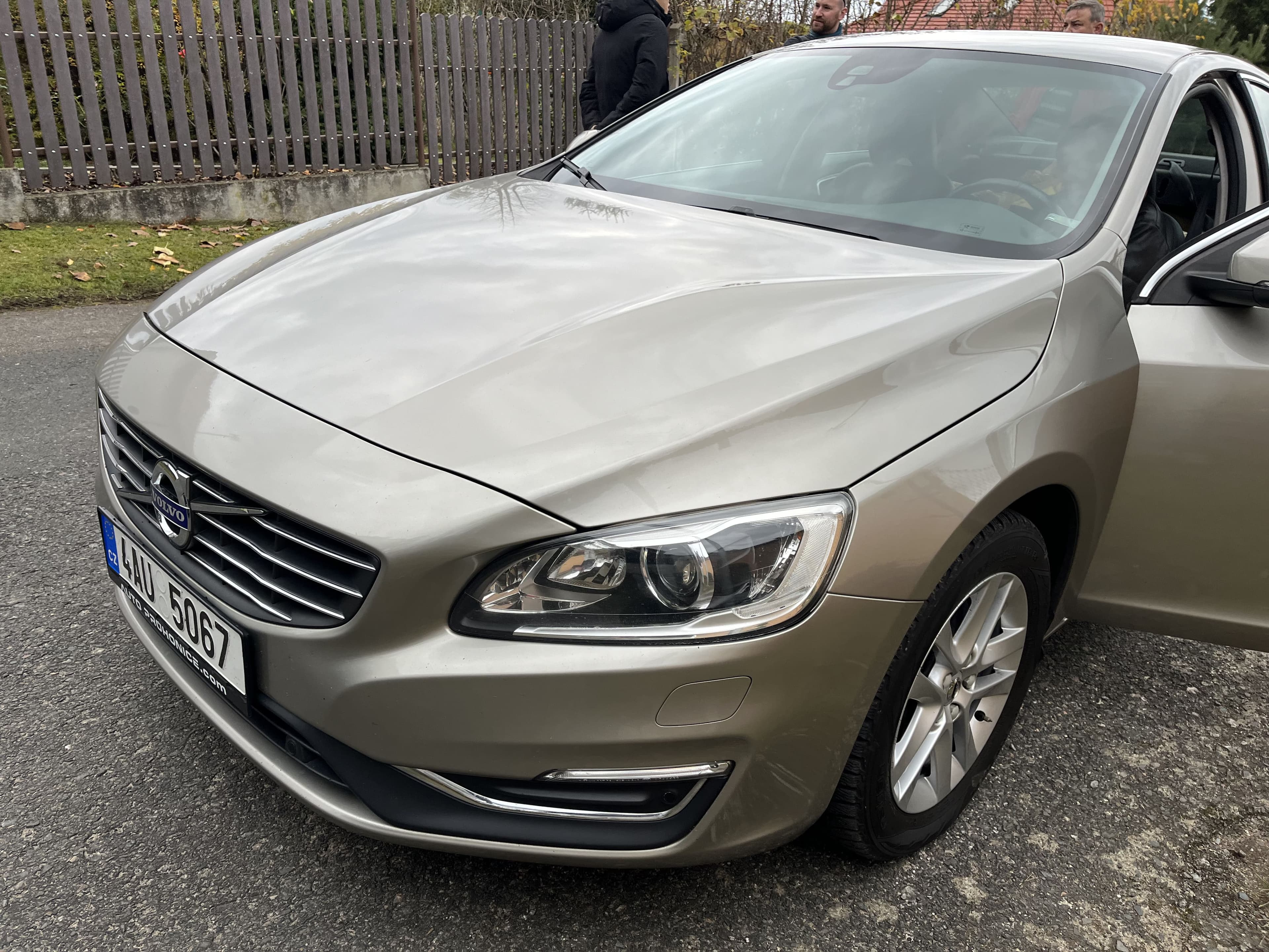 VOLVO S60 2.4D